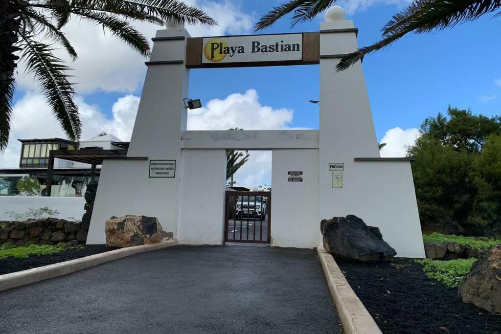 Apartamento Bastian Casas Verdes Costa Teguise Exterior foto